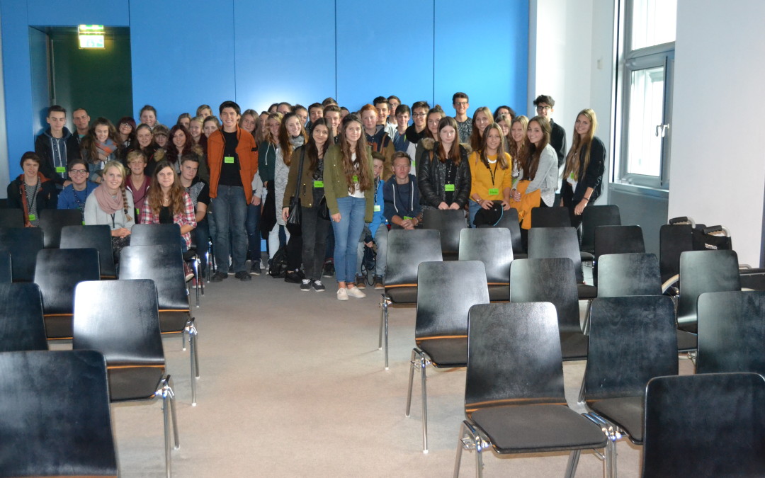 Schulklasse aus Leutkirch zu Besuch im Bundestag