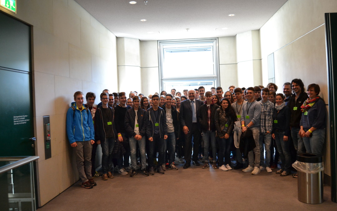 Schulklasse der Realschule Ravensburg zu Gast im Deutschen Bundestag