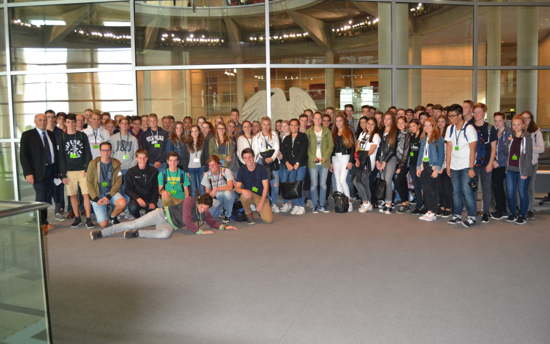 Albert-Einstein-Gymnasium Ravensburg zu Besuch im Deutschen Bundestag