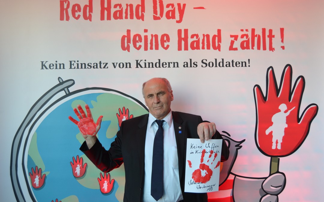 Red Hand Day: Mein Zeichen gegen Kindersoldaten!